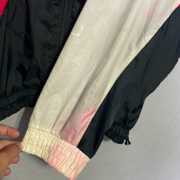 VINTAGE NIKE WINDBREAKER - Picture 4 of 8